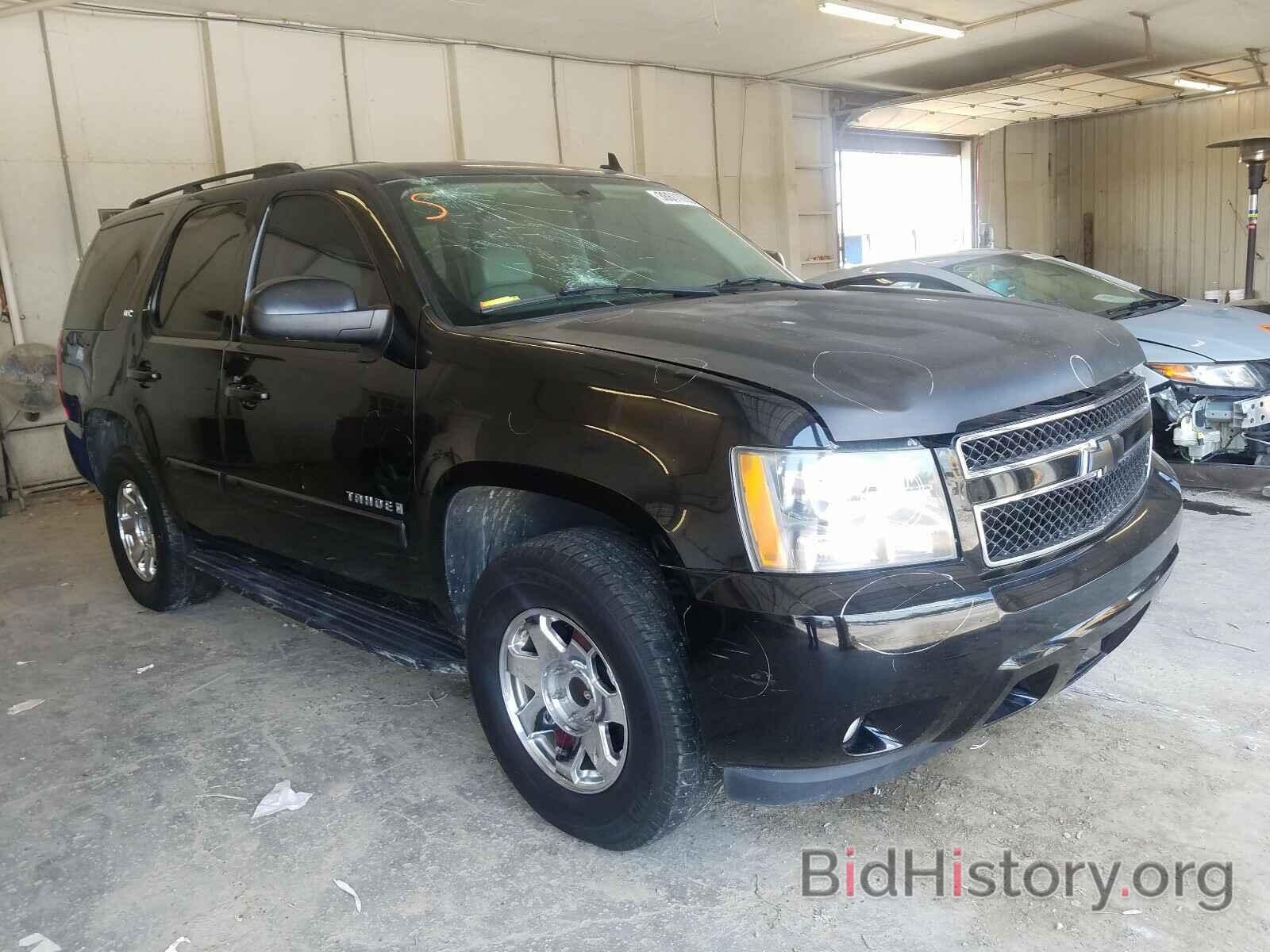 Photo 1GNFC13017J329692 - CHEVROLET TAHOE C150 2007