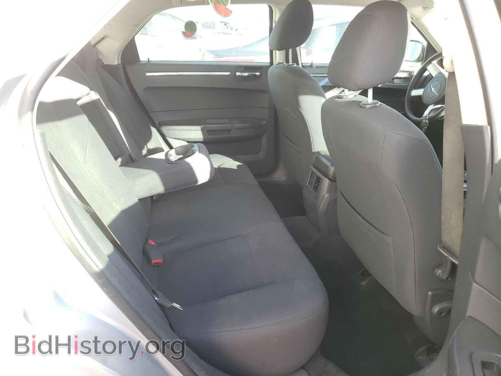 2010 CHRYSLER 300 - VIN: 2C3CA4CD2AH199800 - Фото 6