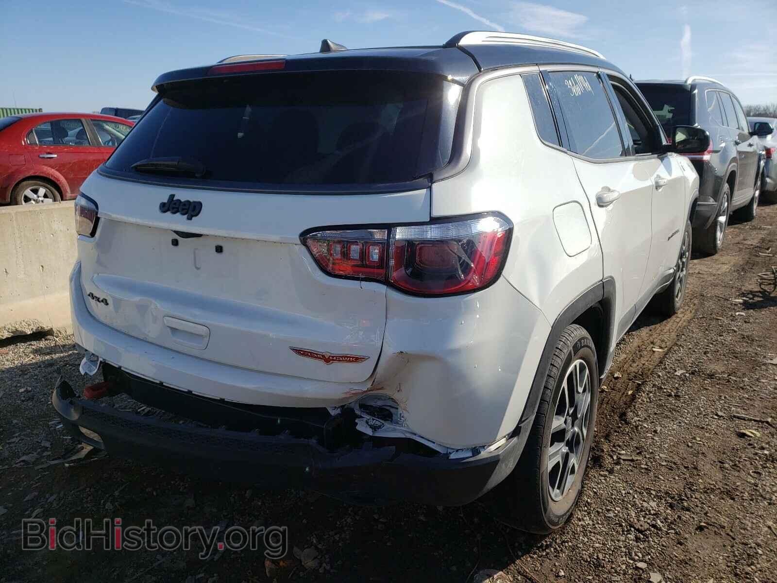 2019 JEEP COMPASS - VIN: 3C4NJDDB8KT765680 - Фото 4