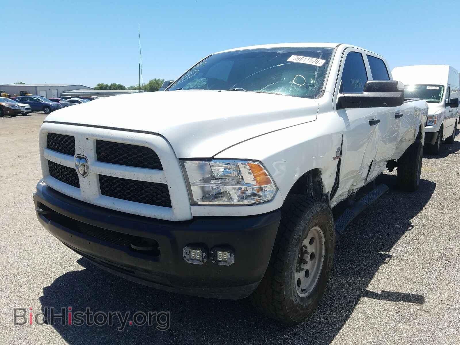2017 RAM 2500 - VIN: 3C6UR5HL8HG764552 - Фото 2