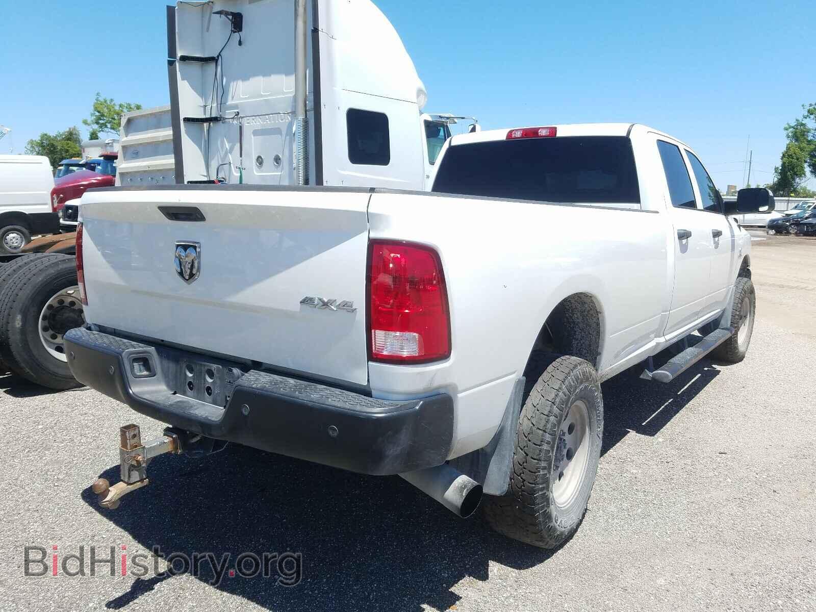 2017 RAM 2500 - VIN: 3C6UR5HL8HG764552 - Фото 4