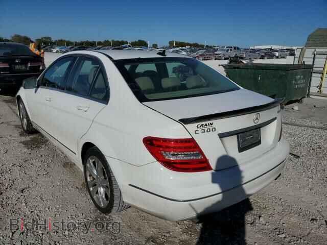 2013 MERCEDES-BENZ C-CLASS - VIN: WDDGF8AB2DR285609 - Фото 3
