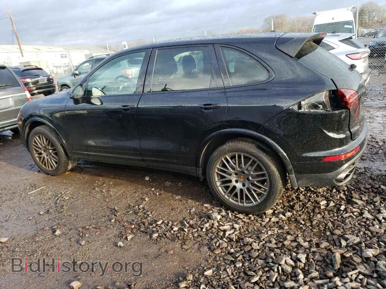 2017 PORSCHE CAYENNE - VIN: WP1AA2A28HKA91725 - Фото 2