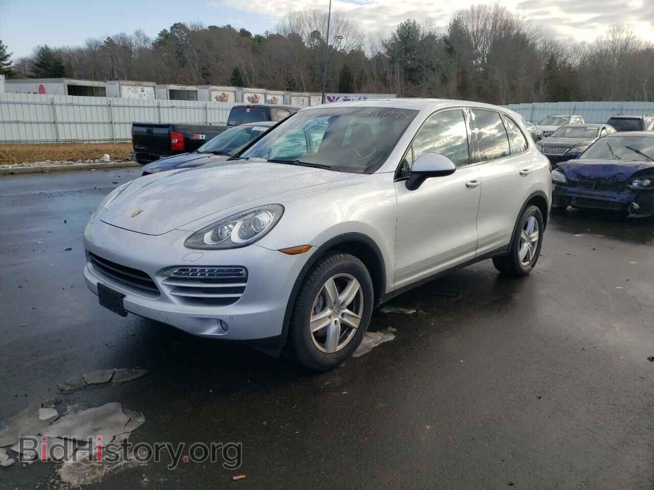2011 PORSCHE CAYENNE - VIN: WP1AA2A20BLA00965 - Photo 2