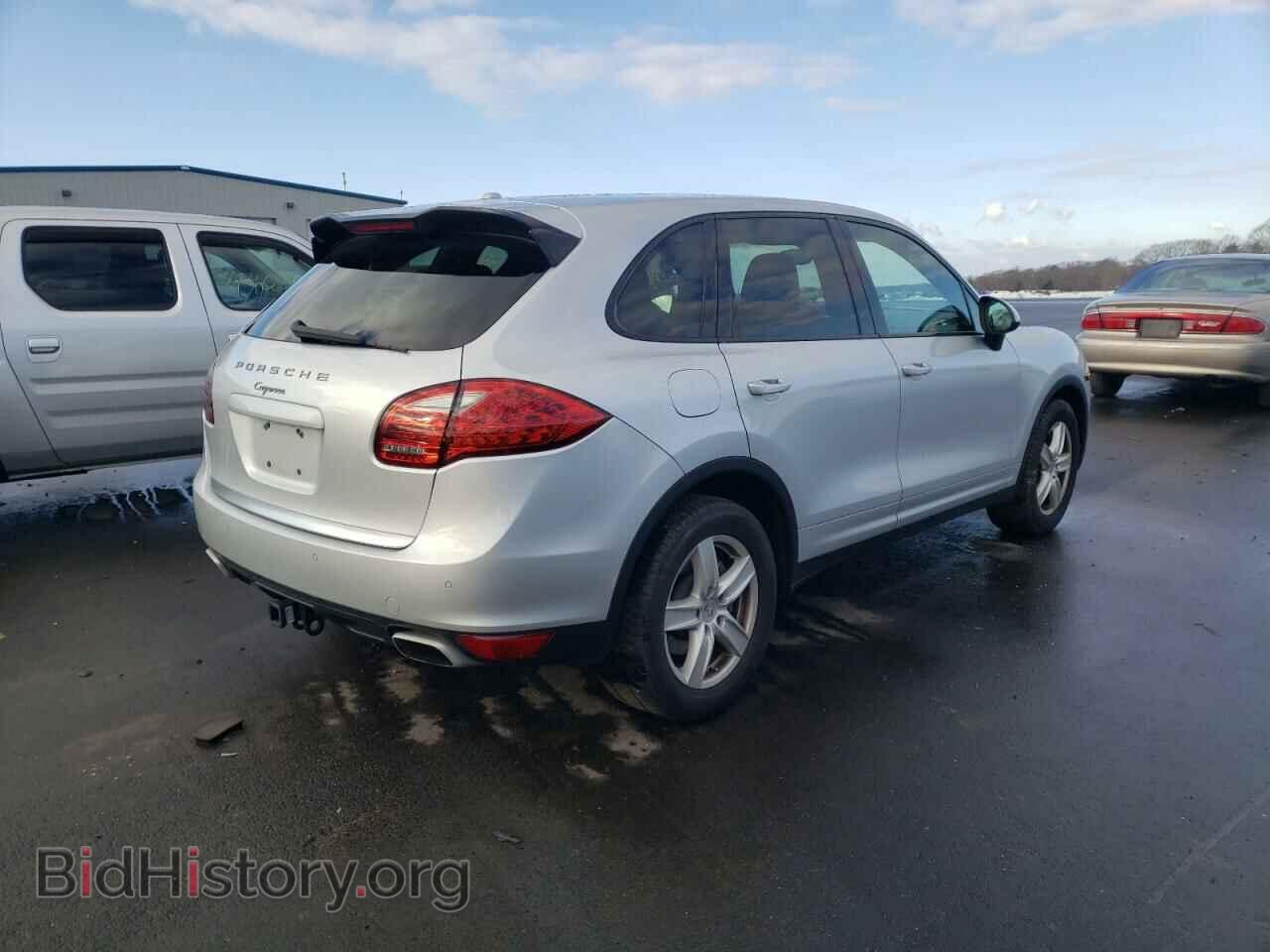 2011 PORSCHE CAYENNE - VIN: WP1AA2A20BLA00965 - Photo 4