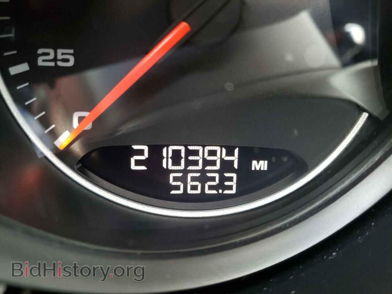 2011 PORSCHE CAYENNE - VIN: WP1AA2A20BLA00965 - Photo 8