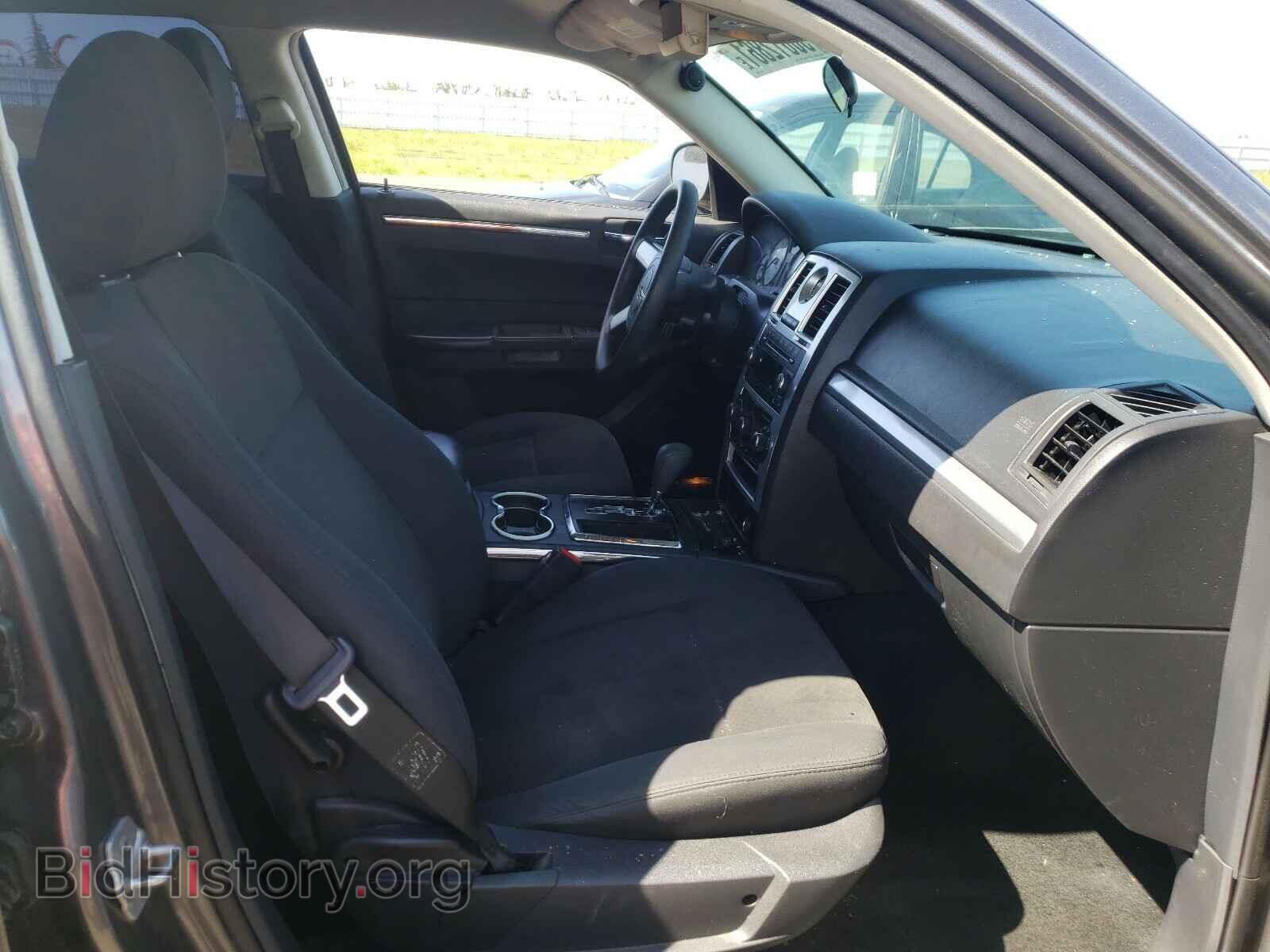 2010 CHRYSLER 300 - VIN: 2C3CA4CD6AH318853 - Фото 5