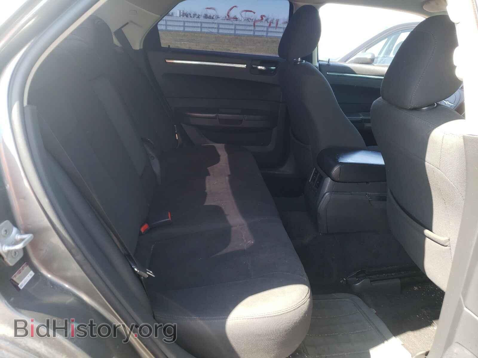 2010 CHRYSLER 300 - VIN: 2C3CA4CD6AH318853 - Фото 6