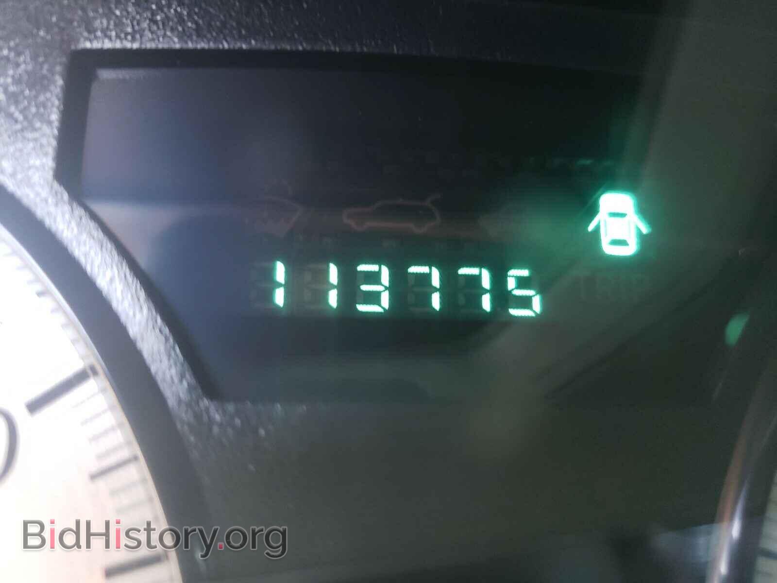 2010 CHRYSLER 300 - VIN: 2C3CA4CD6AH318853 - Фото 8