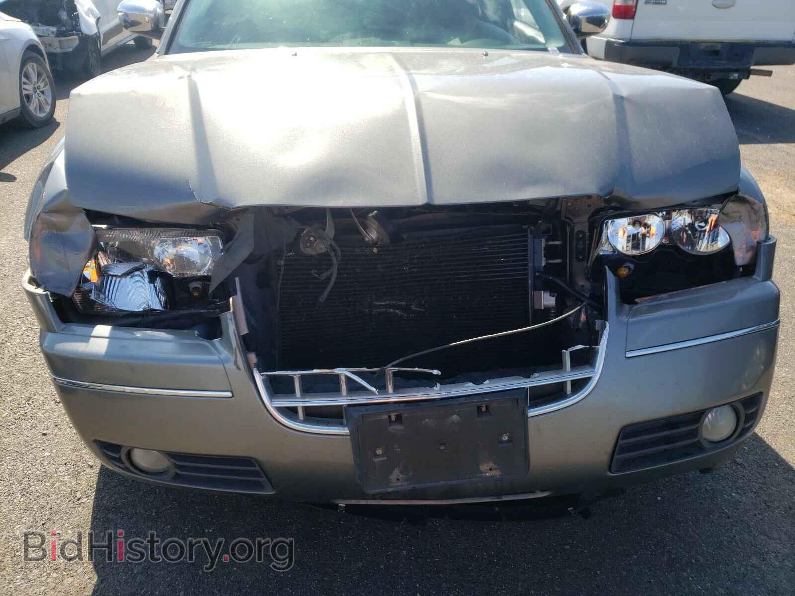 2010 CHRYSLER 300 - VIN: 2C3CA4CD6AH318853 - Фото 9