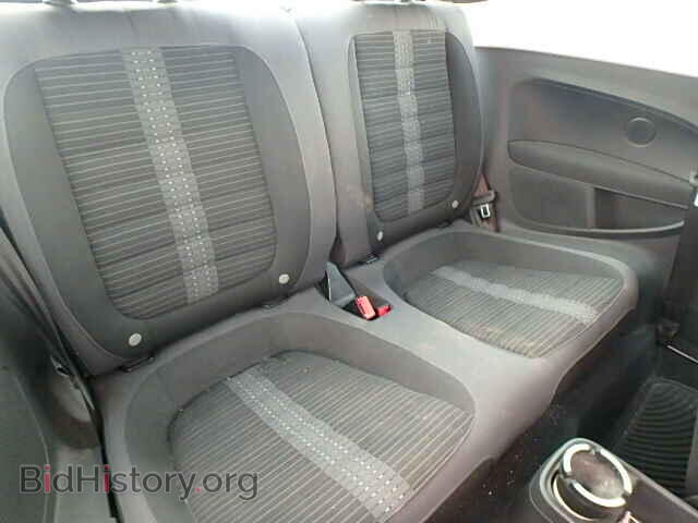 2012 VOLKSWAGEN BEETLE - VIN: 3VWVA7AT7CM603885 - Фото 6