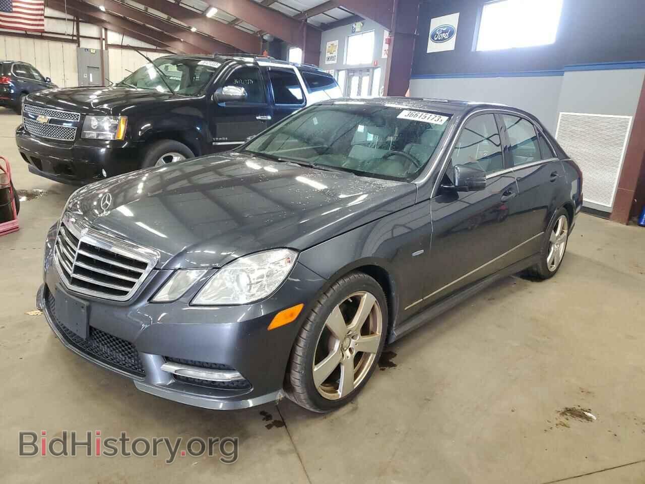 Фотография WDDHF8JBXCA525636 - MERCEDES-BENZ E-CLASS 2012