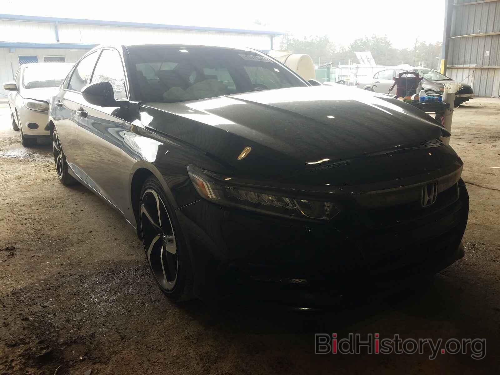 Фотография 1HGCV1F33KA077398 - HONDA ACCORD 2019