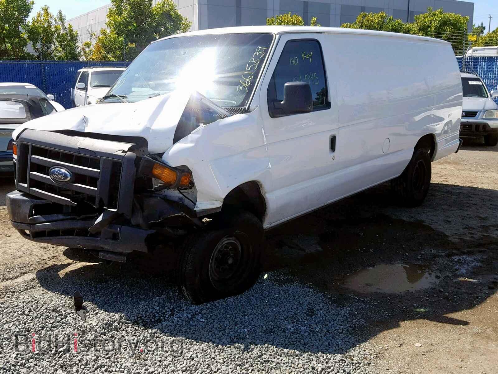 2011 FORD ECONOLINE - VIN: 1FTSS3EL1BDA42034 - Фото 2