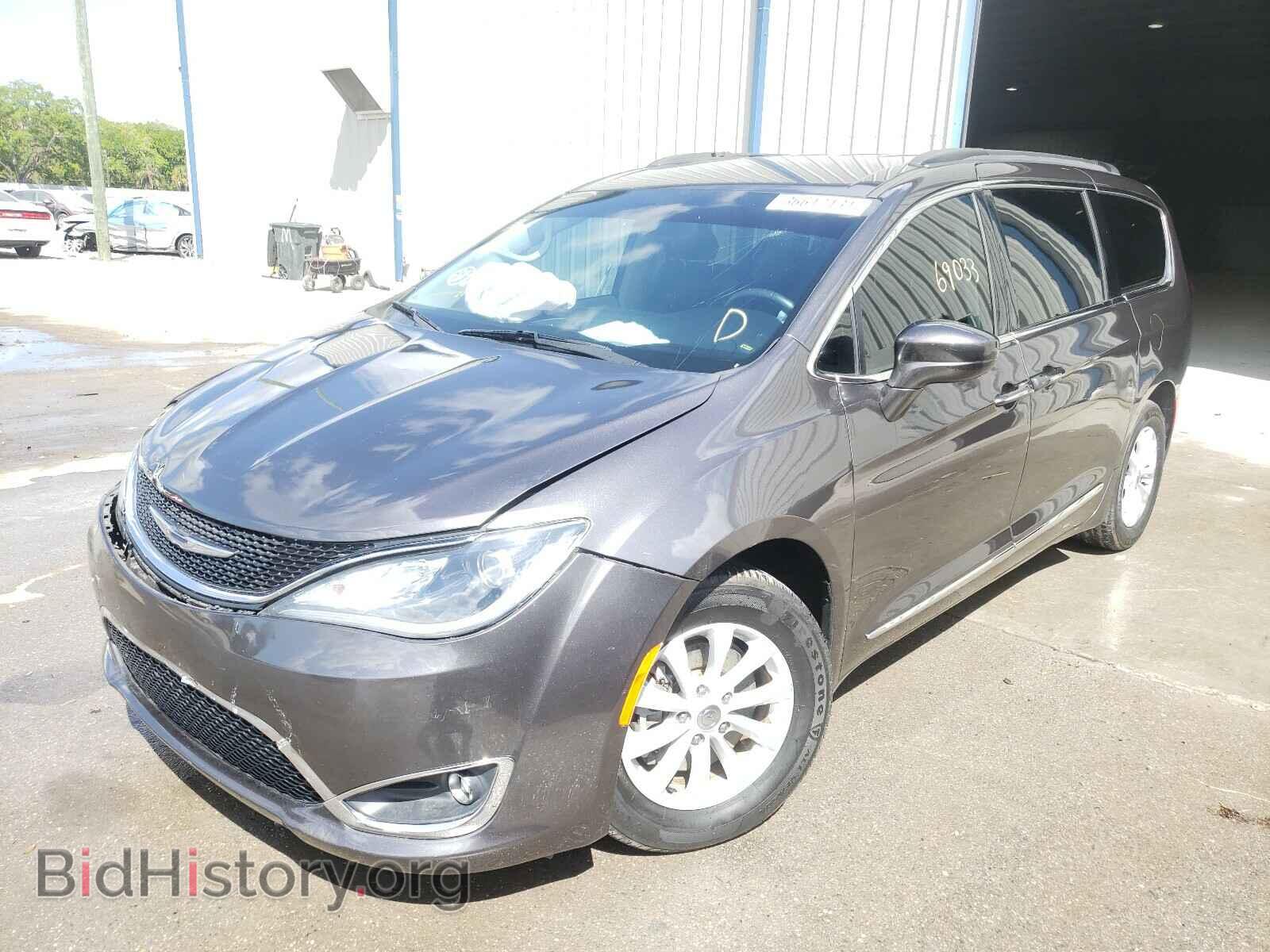2017 CHRYSLER PACIFICA - VIN: 2C4RC1BG6HR569824 - Photo 2