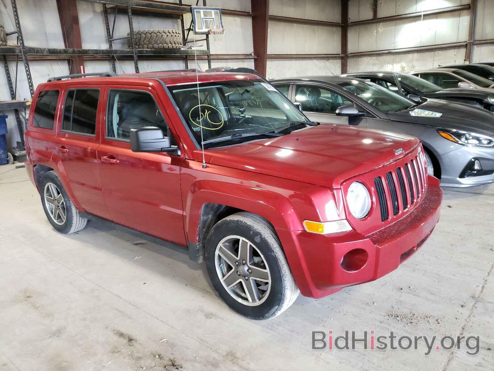 Фотография 1J4NF2GB8AD511256 - JEEP PATRIOT 2010