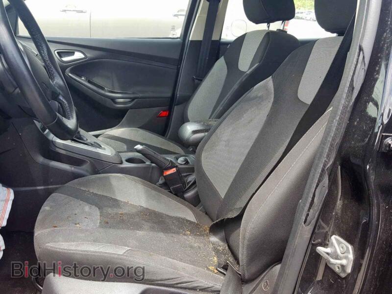 2014 Ford FOCUS (VIN 1FADP3F2XEL227652) — фото 5 из 10