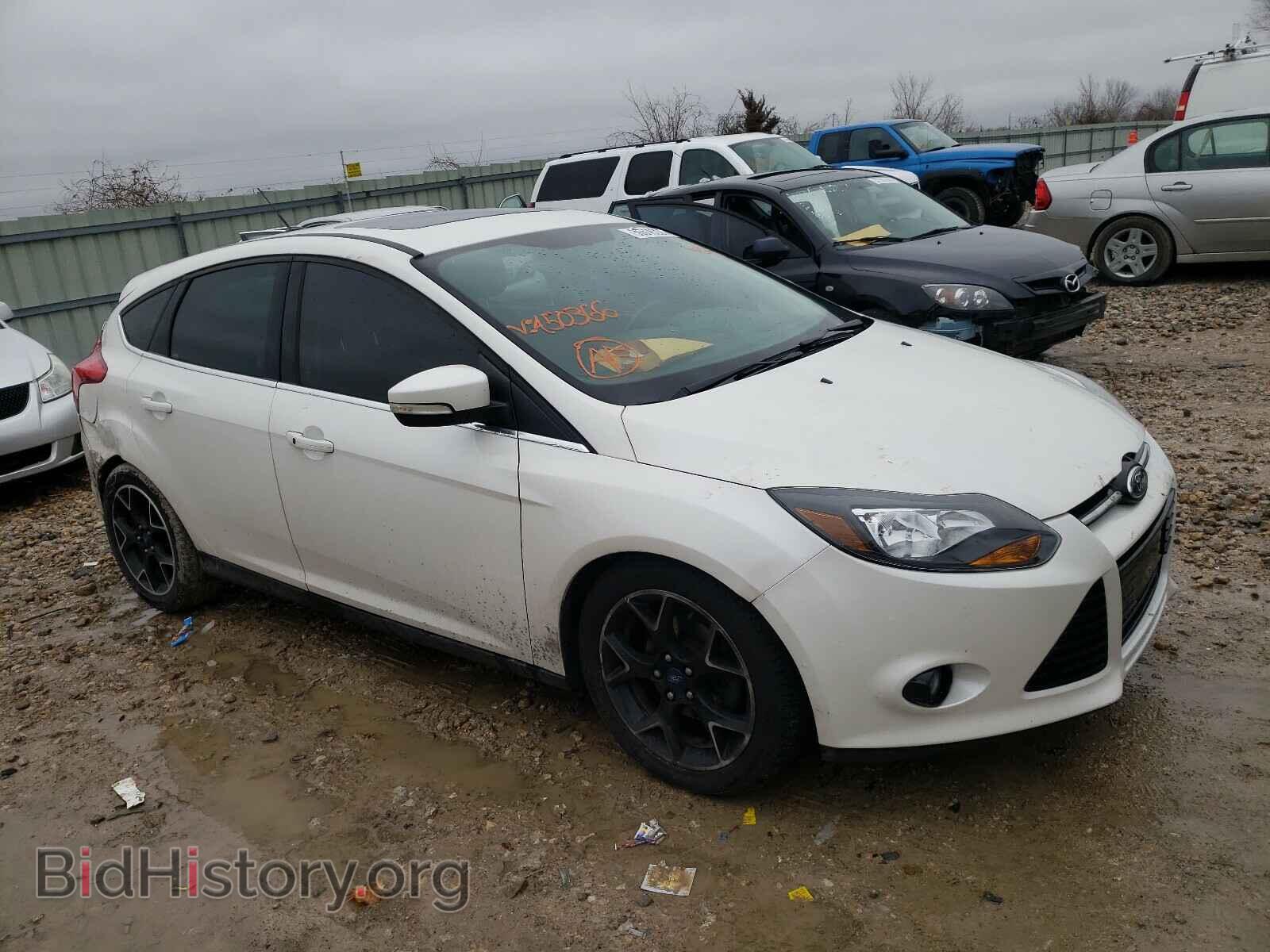Photo 1FAHP3N26CL450366 - FORD FOCUS 2012