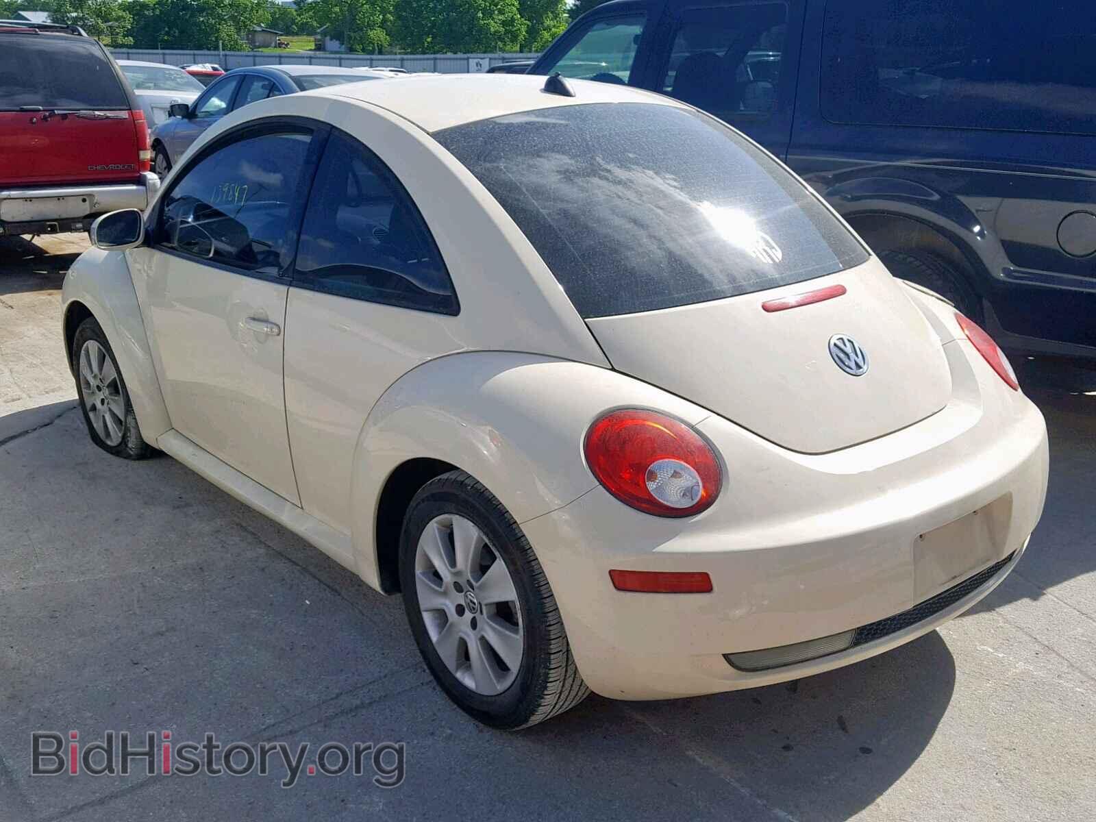 2008 VOLKSWAGEN BEETLE - VIN: 3VWPW31C48M523017 - Фото 3