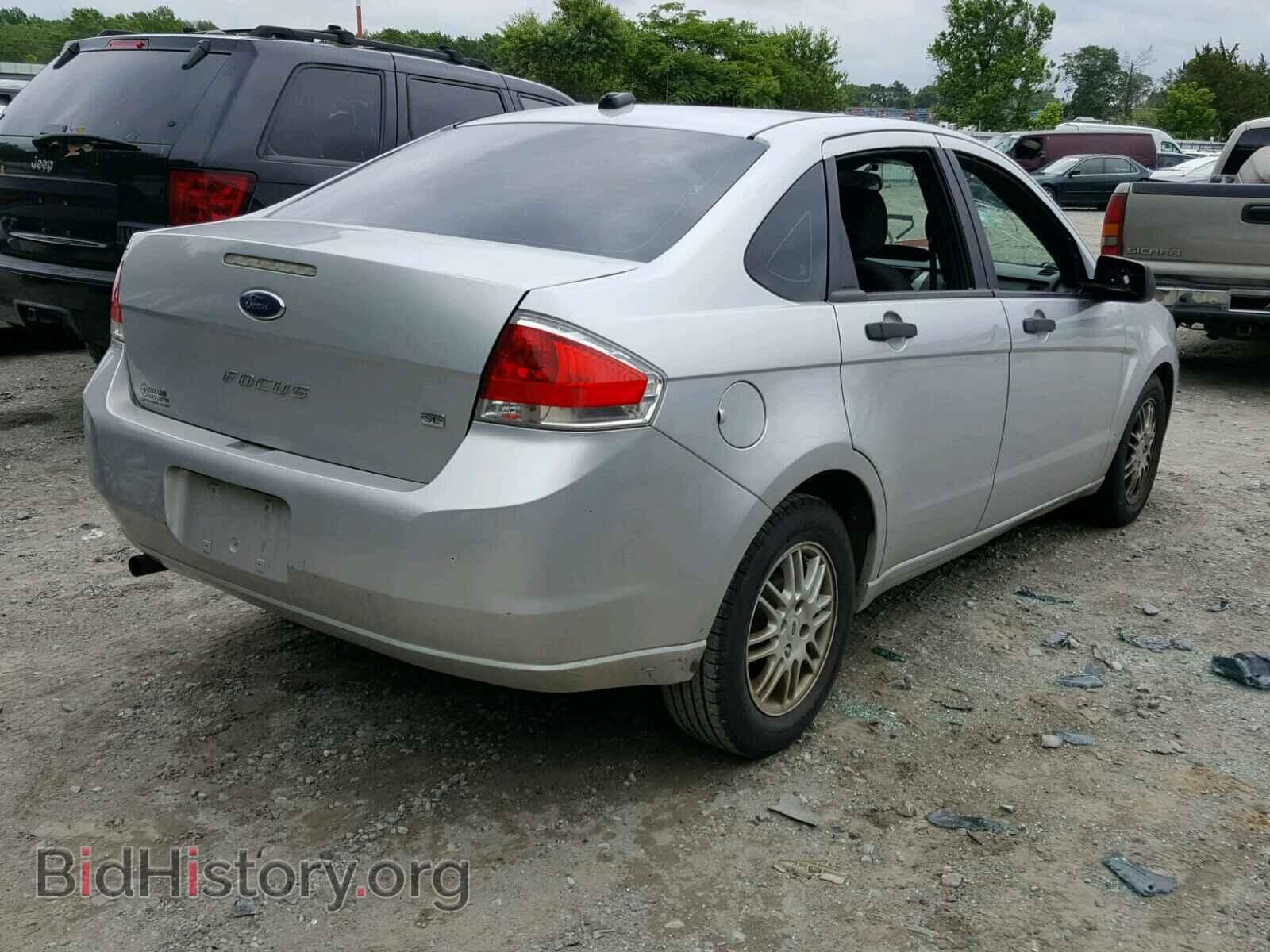 2011 FORD FOCUS - VIN: 1FAHP3FN1BW198421 - Фото 4