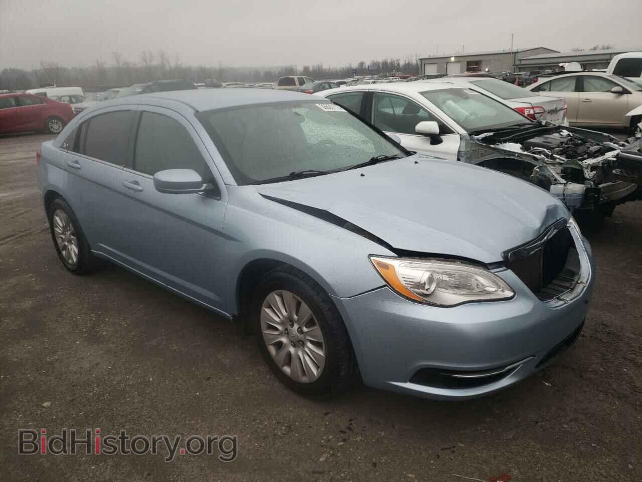 2013 CHRYSLER 200 - VIN: 1C3CCBAB8DN647436 - Photo 4