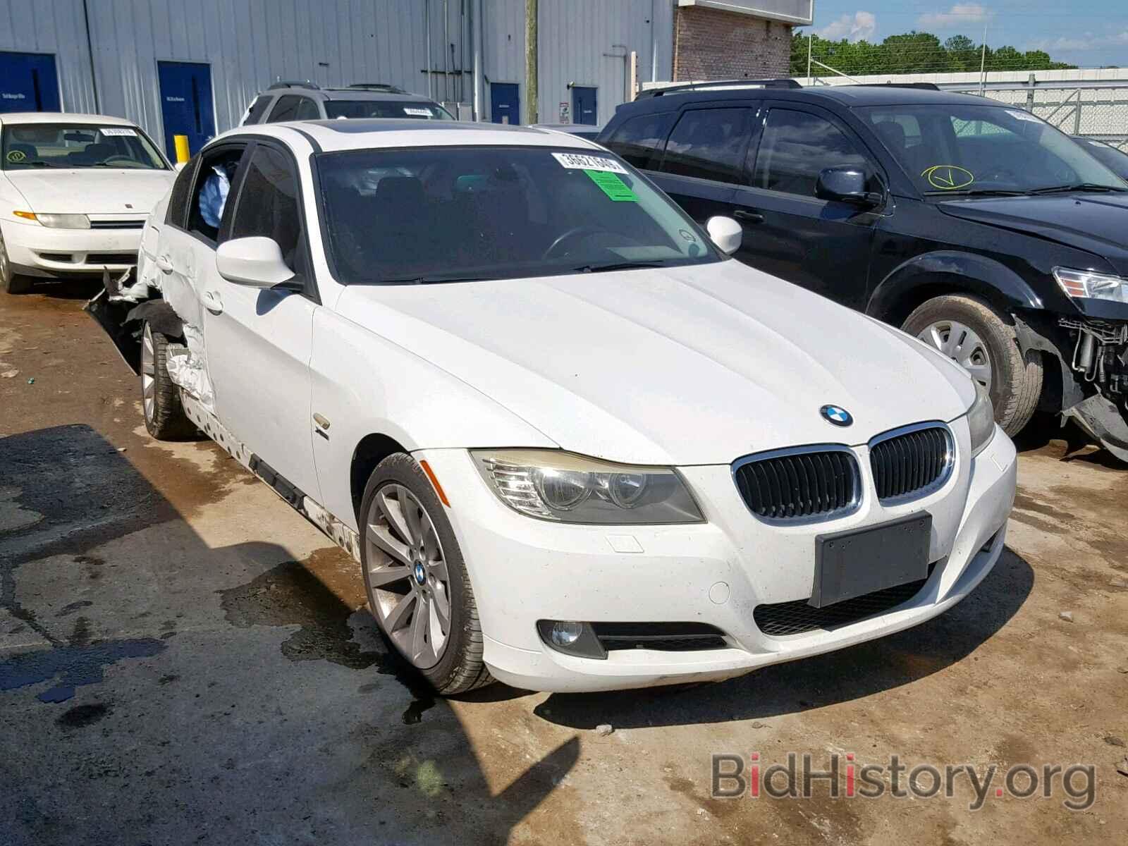 Photo WBAPK5C5XBA661767 - BMW 3 SERIES 2011