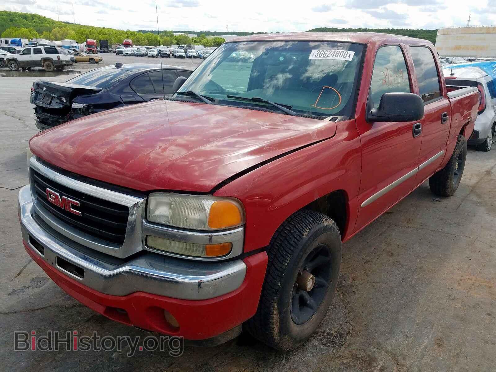 2005 GMC SIERRA - VIN: 2GTEK13T651318227 - Фото 2