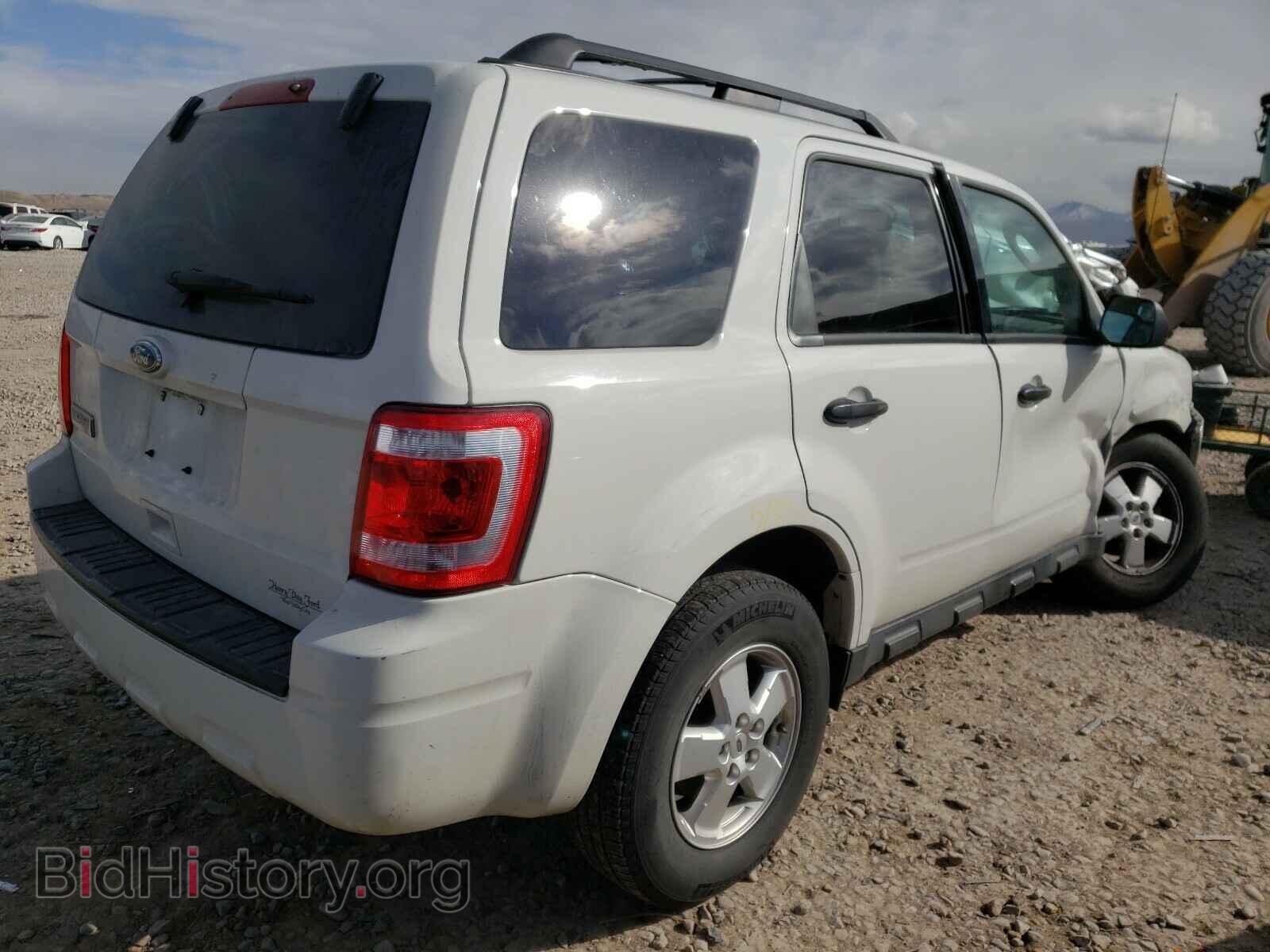 2011 FORD ESCAPE - VIN: 1FMCU0D72BKA55920 - Фото 4