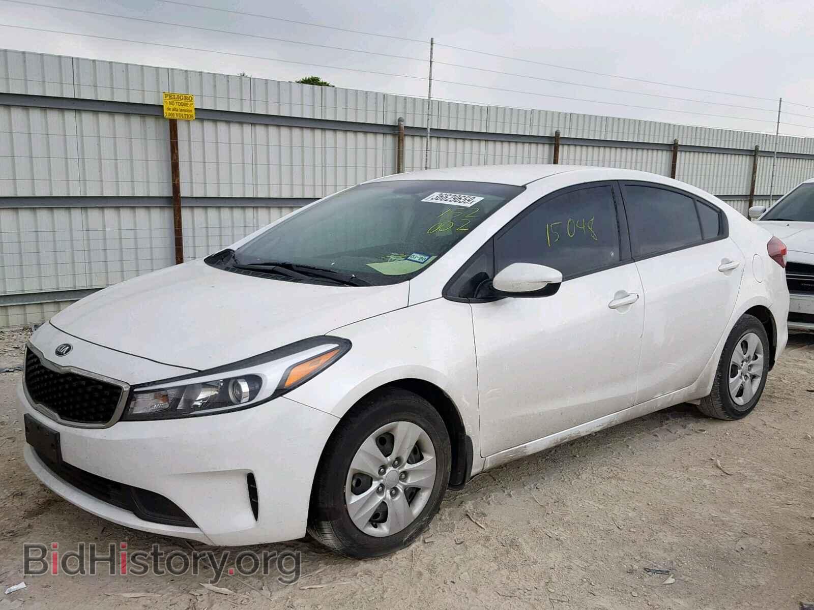 2017 KIA FORTE LX - VIN: 3KPFL4A76HE152002 - Фото 2