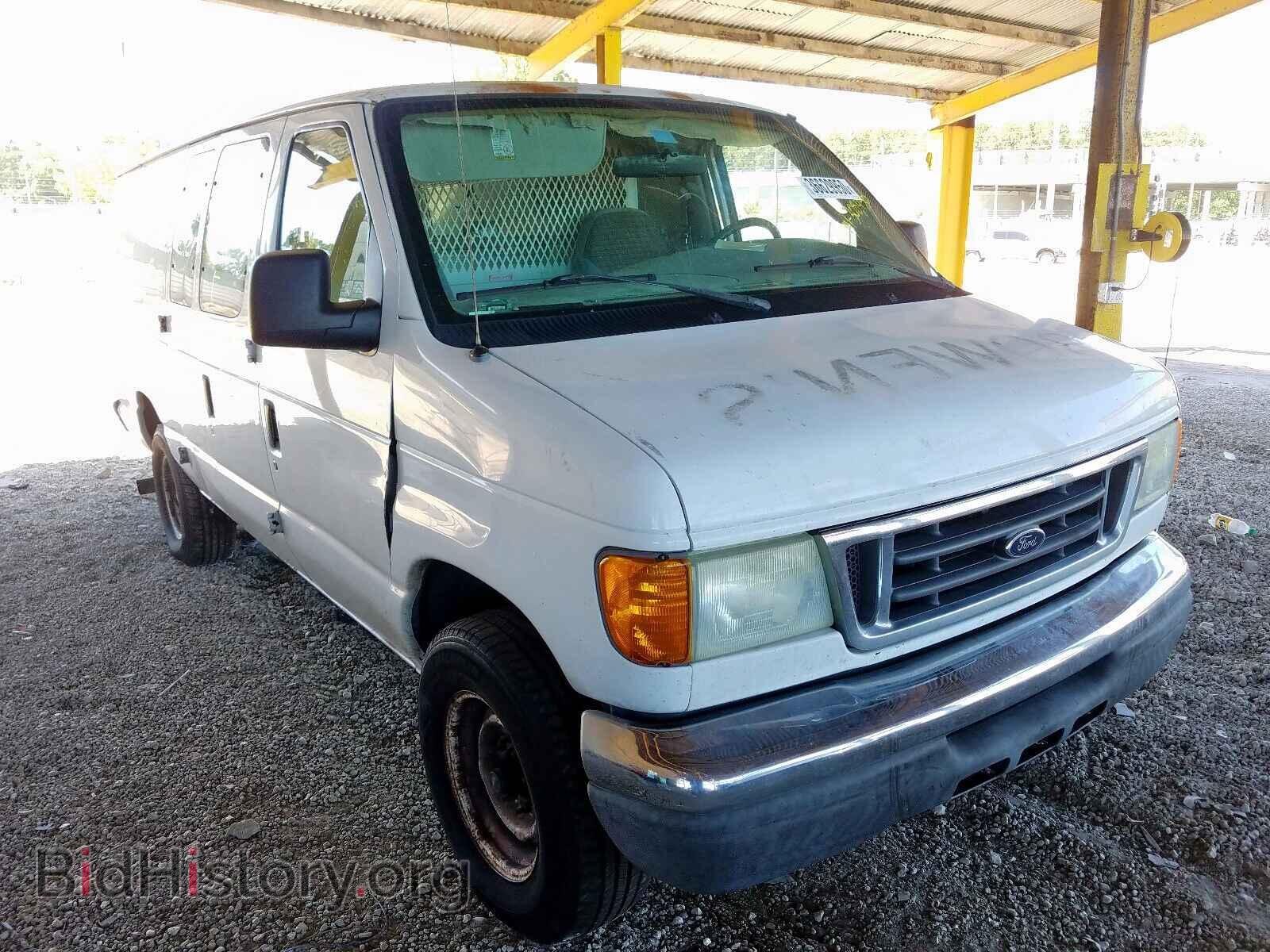 Photo 1FDSS34P44HB07986 - FORD ECONOLINE 2004