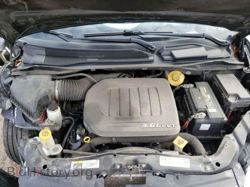 2016 Chrysler MINIVAN (VIN 2C4RC1CG5GR158282) — photo 7 of 10