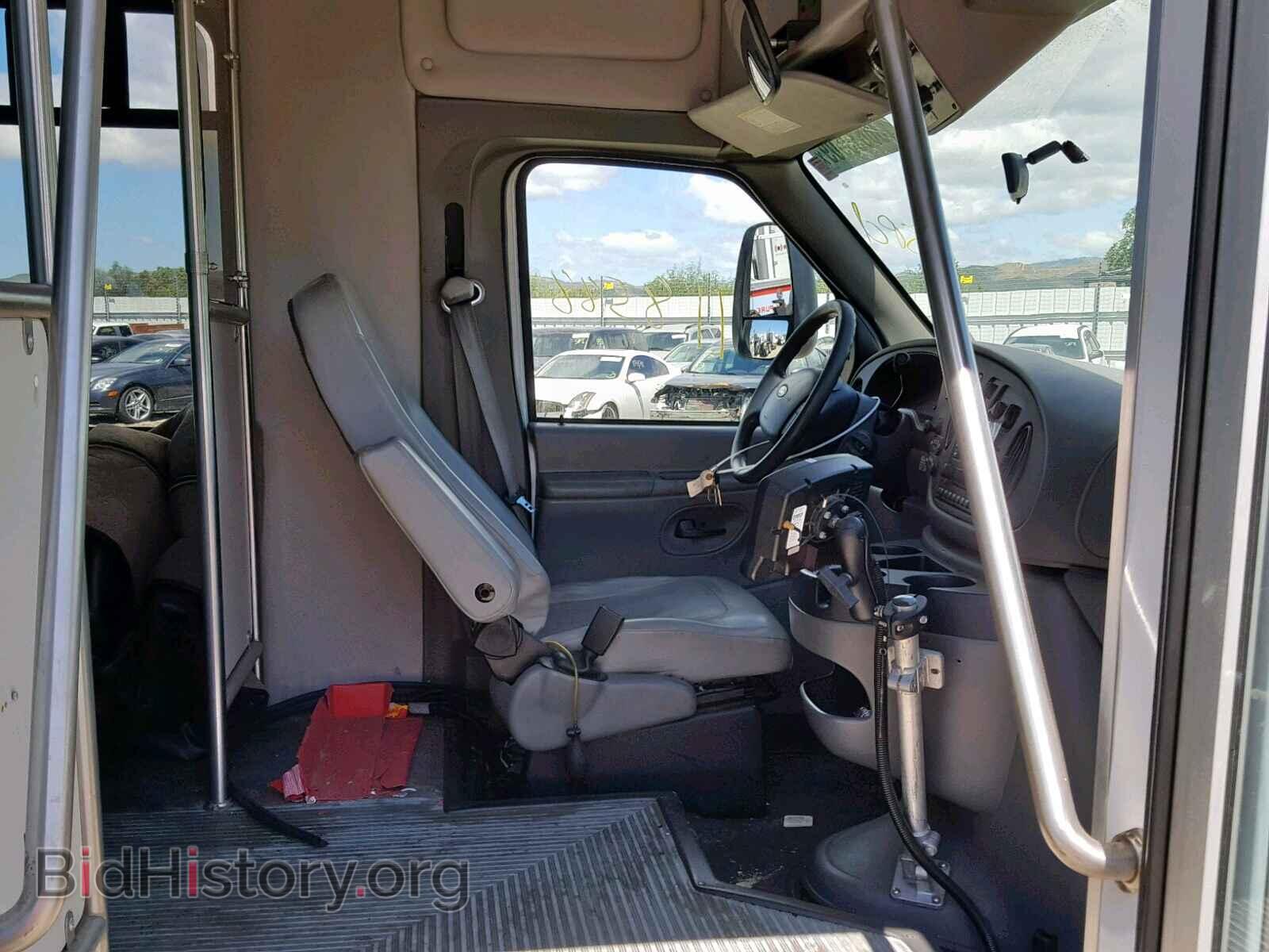 2008 FORD ECONOLINE - VIN: 1FD3E35L08DB17841 - Фото 5
