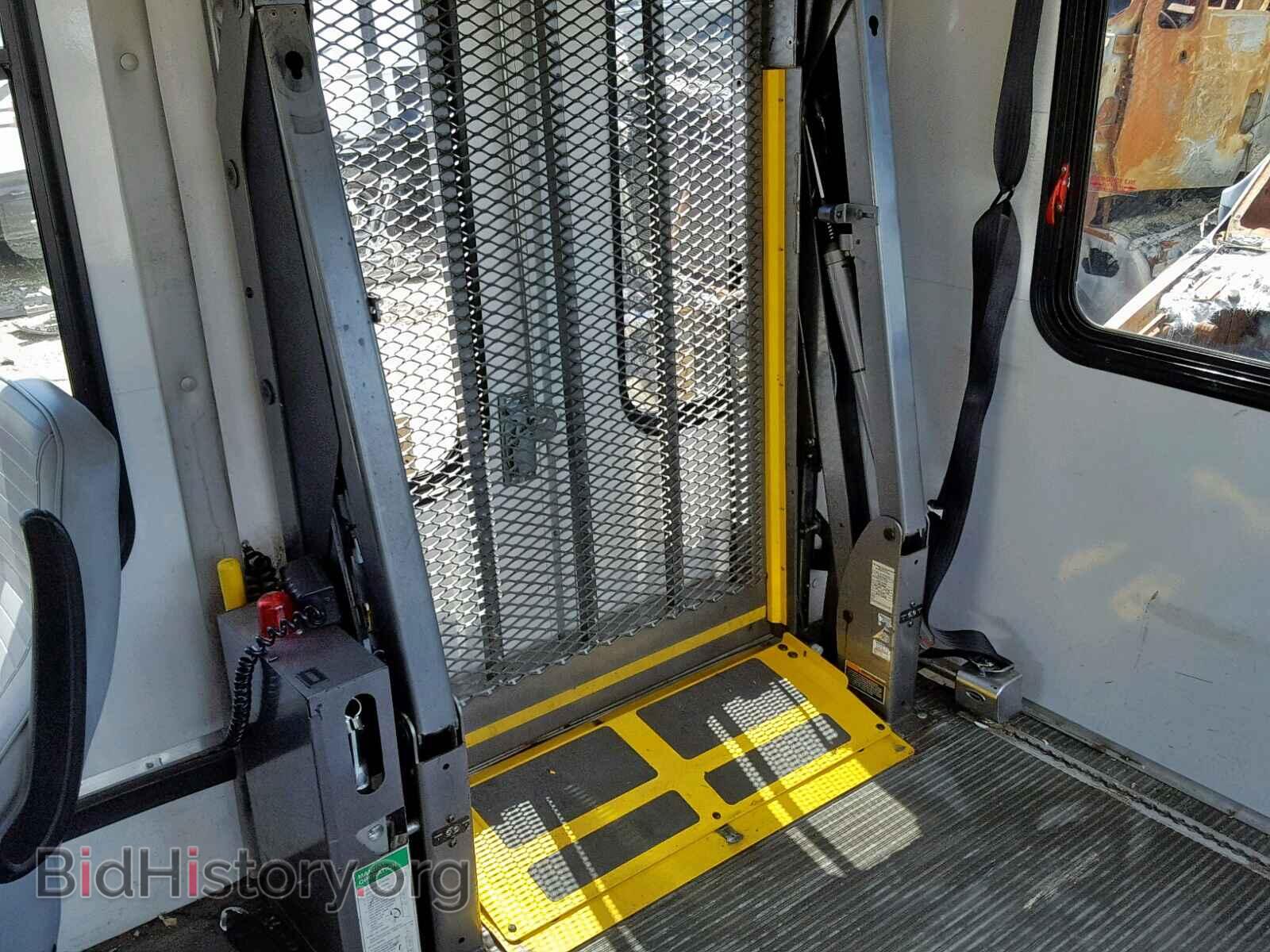 2008 FORD ECONOLINE - VIN: 1FD3E35L08DB17841 - Фото 9