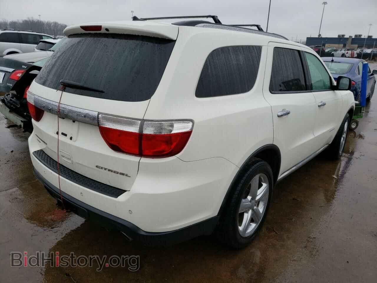 2011 DODGE DURANGO - VIN: 1D4SE5GT4BC695367 - Photo 4