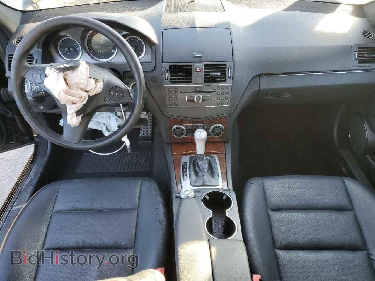 2011 MERCEDES-BENZ C-CLASS - VIN: WDDGF5EB3BR167199 - Фото 8