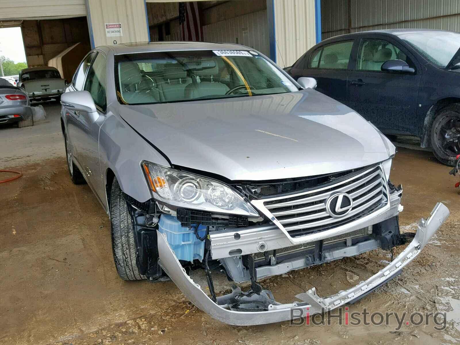 Photo JTHBK1EG2B2431010 - LEXUS ES350 2011