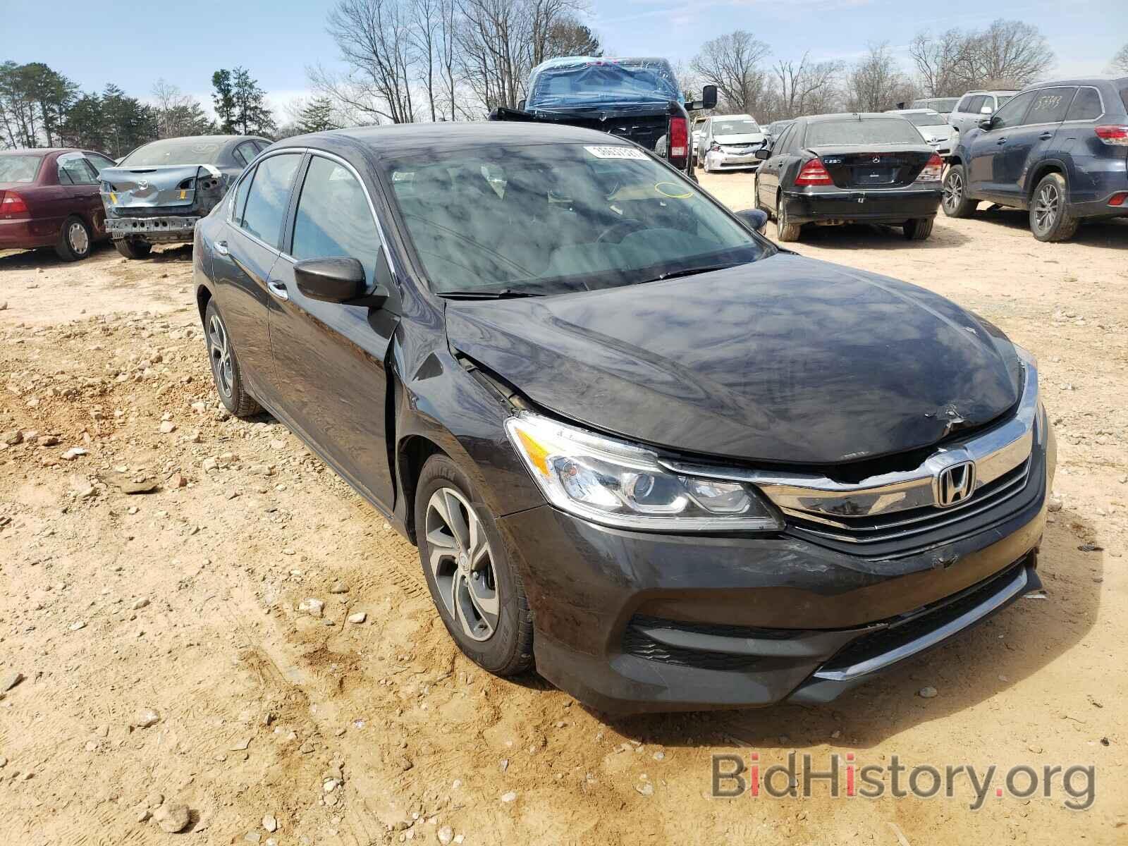 Photo 1HGCR2F31HA062384 - HONDA ACCORD 2017