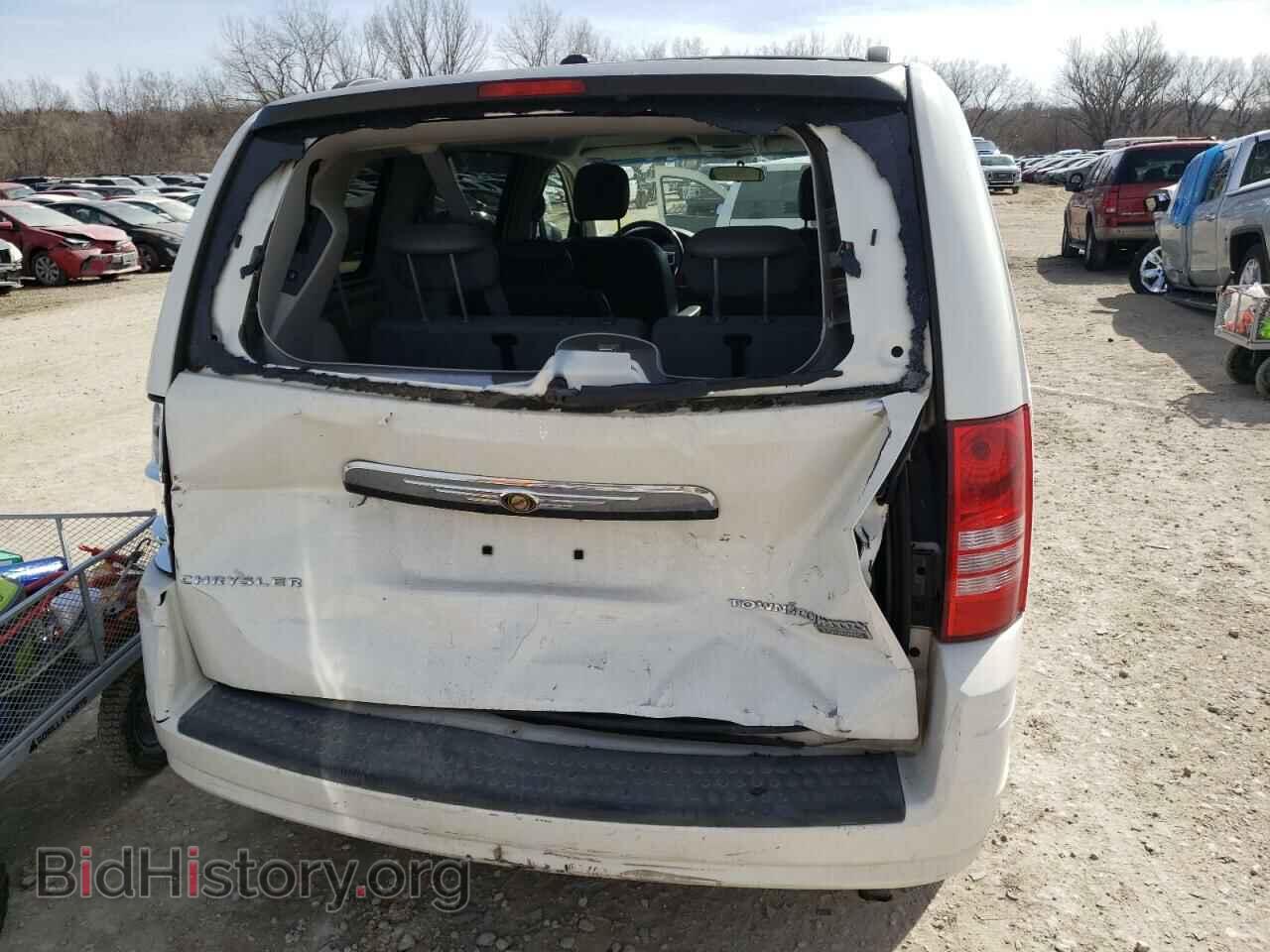 2009 CHRYSLER MINIVAN - VIN: 2A8HR54159R558043 - Photo 9