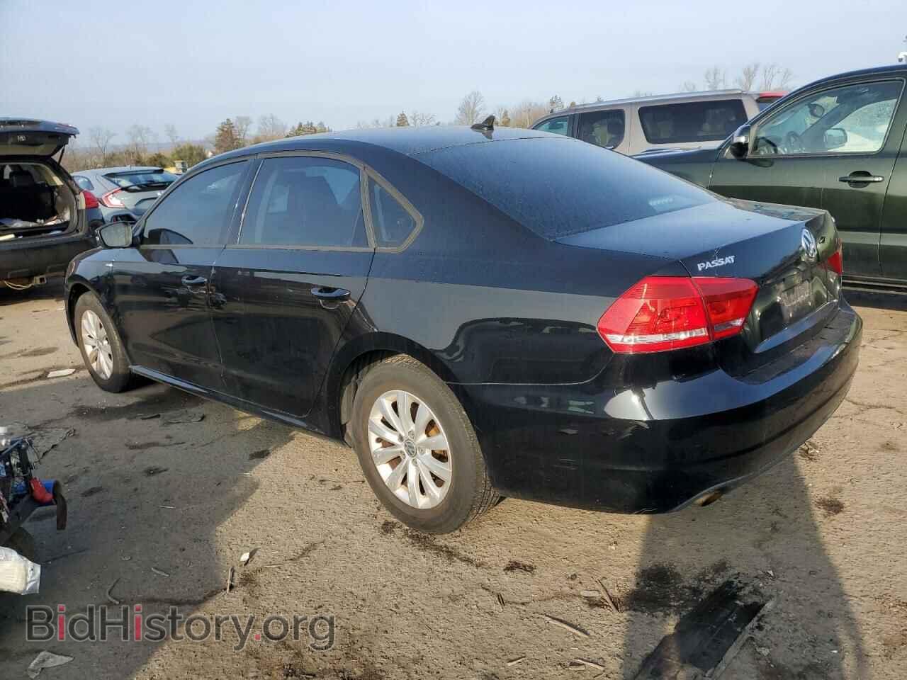 2015 VOLKSWAGEN PASSAT - VIN: 1VWAT7A32FC021059 - Фото 2