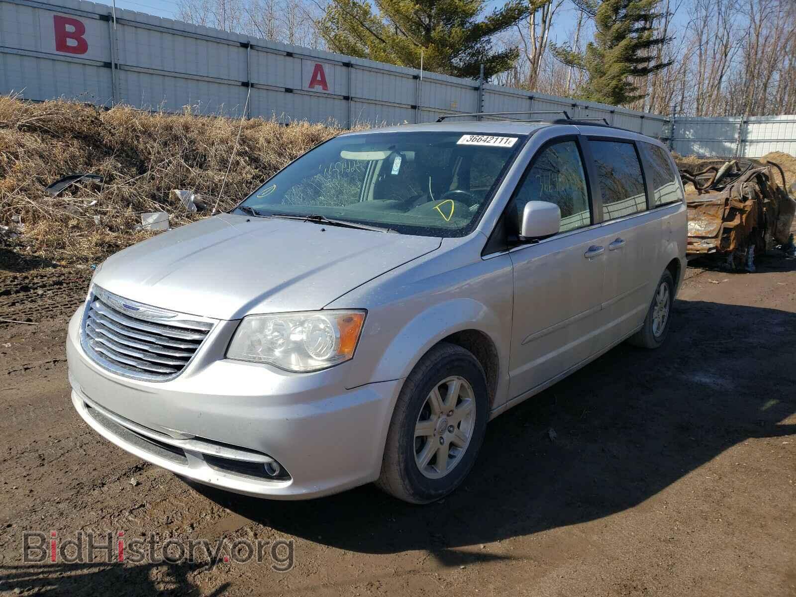 2011 CHRYSLER MINIVAN - VIN: 2A4RR5DG3BR802420 - Фото 2
