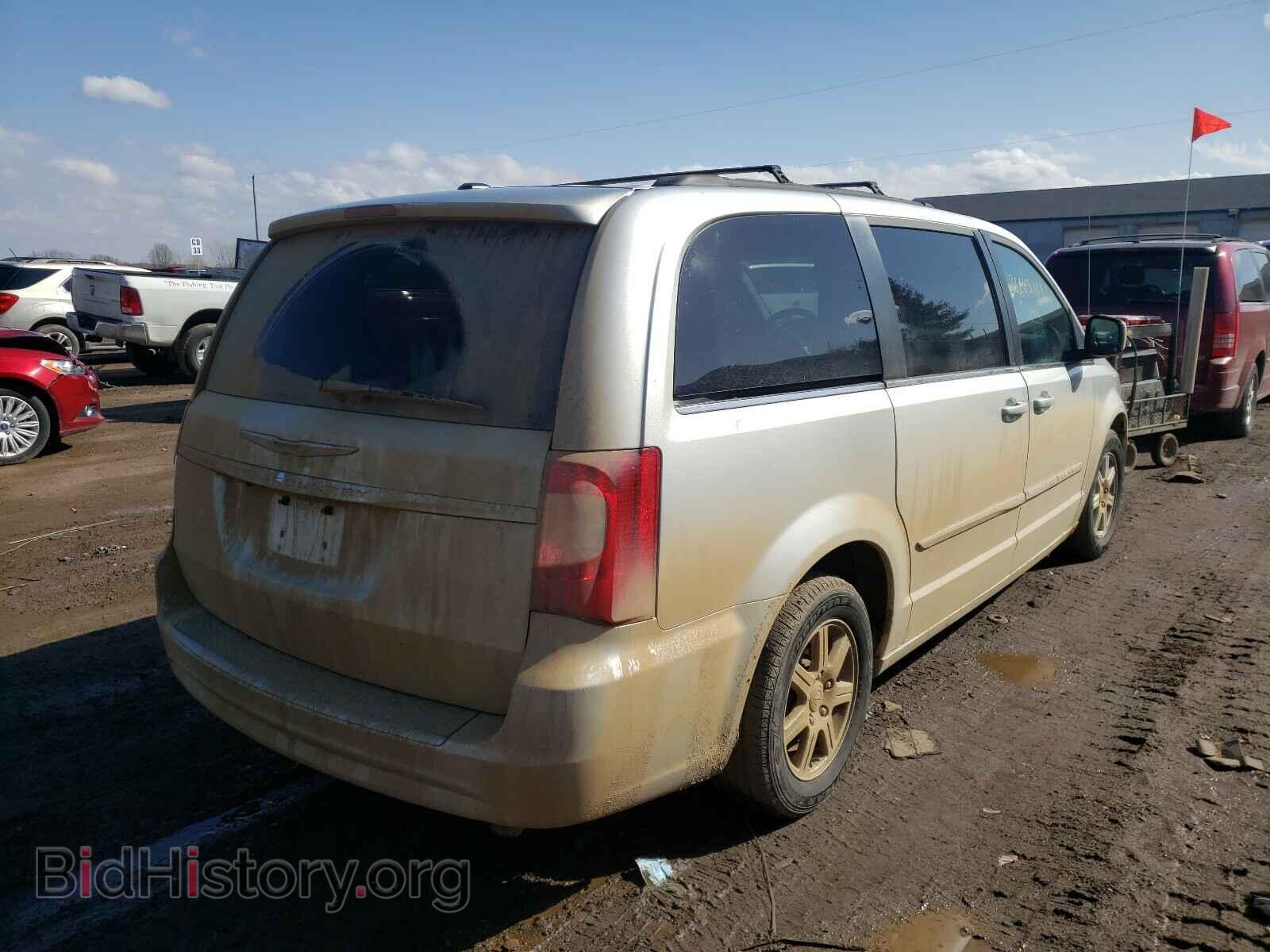 2011 CHRYSLER MINIVAN - VIN: 2A4RR5DG3BR802420 - Фото 4