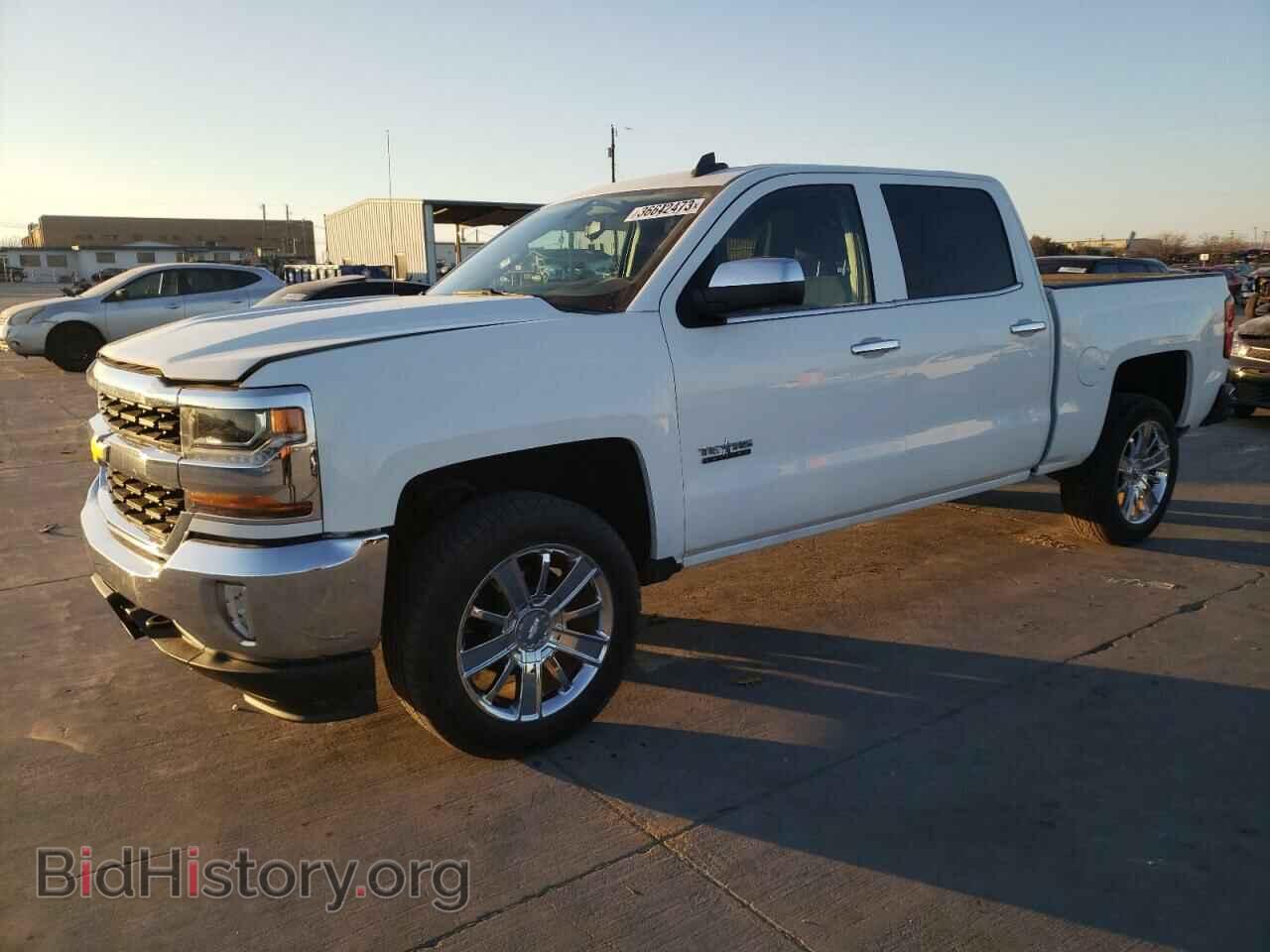 Фотография 3GCUKREC2HG374670 - CHEVROLET SILVERADO 2017