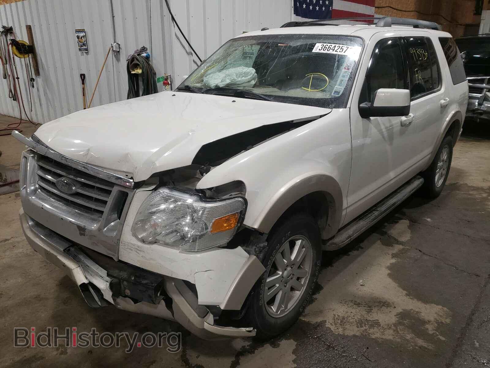 2009 FORD EXPLORER - VIN: 1FMEU74E39UA37697 - Фото 2