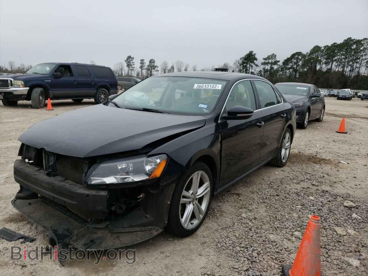 2012 VOLKSWAGEN PASSAT - VIN: 1VWBM7A38CC073969 - Фото 2