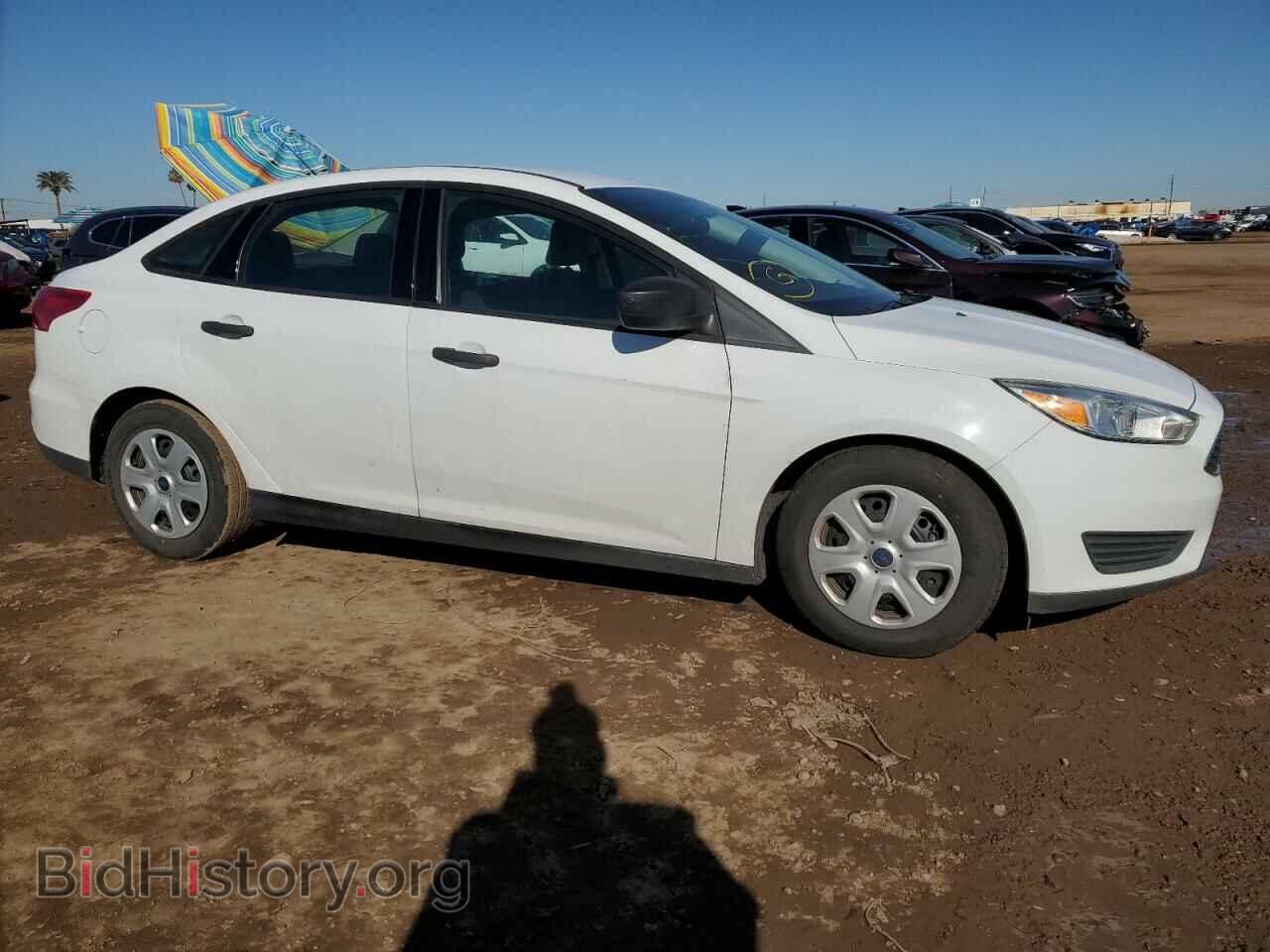 2017 FORD FOCUS - VIN: 1FADP3E27HL255060 - Photo 4