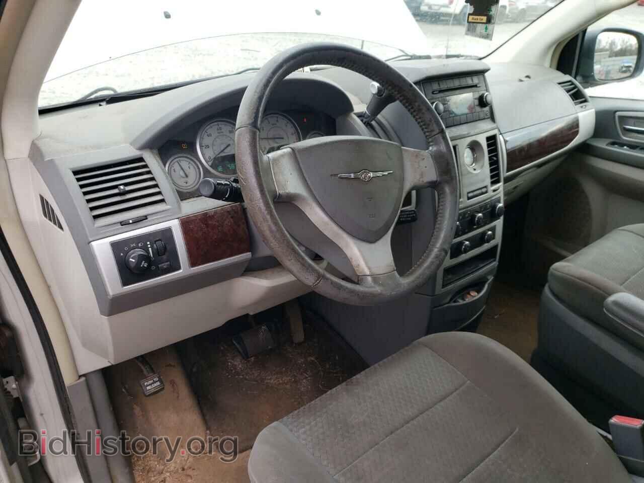 2010 CHRYSLER MINIVAN - VIN: 2A4RR5D1XAR337578 - Фото 8