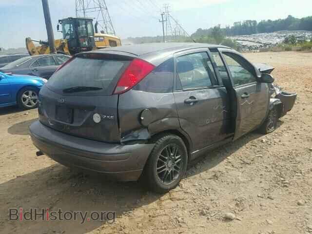2005 FORD FOCUS - VIN: 3FAFP37N35R134975 - Фото 4