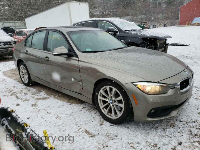 2016 BMW 3 SERIES (VIN WBA8E5G5XGNU20328) — photo 4 of 12