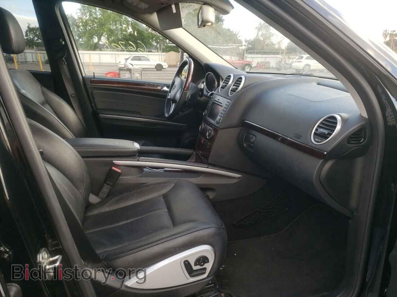 2011 MERCEDES-BENZ GL-CLASS - VIN: 4JGBF8GE8BA714085 - Фото 5