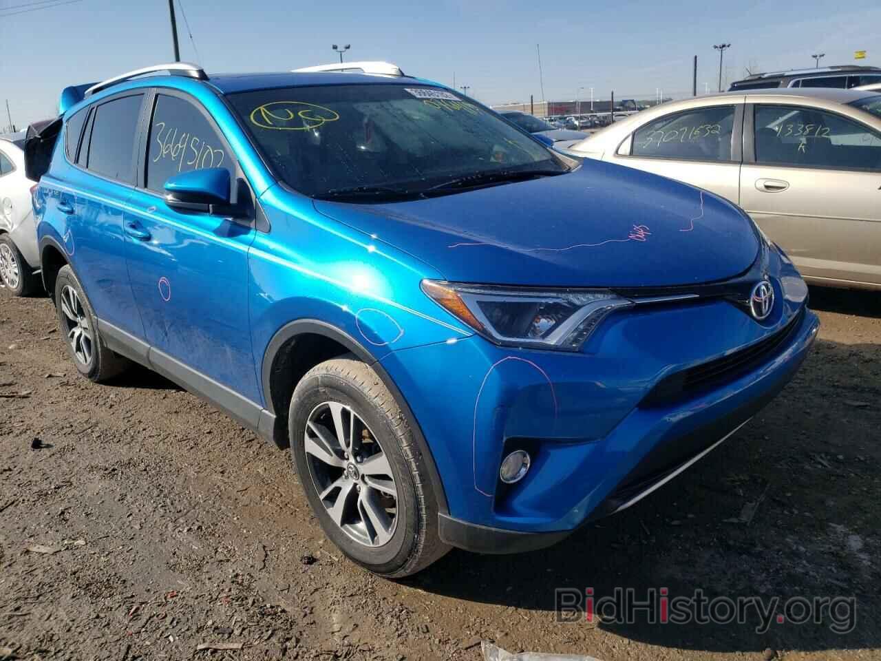 Фотография JTMWFREV9GJ076418 - TOYOTA RAV4 2016